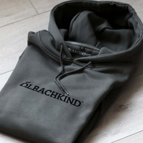 hoodies_oliv_schwarz2