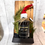 geschenkpaket_mit_kleinem_brettchenjpg